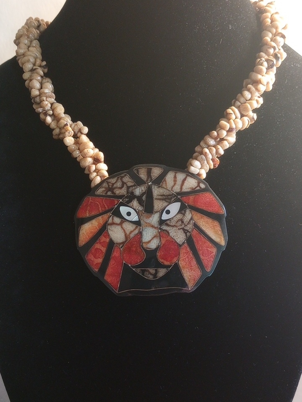 Lee Sand Tiger Coral Necklace